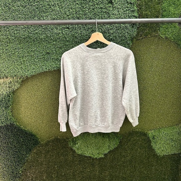 Vintage 1980s Beaver Fever Crewneck  Medium 3/4 sleeve - Picture 2 of 4